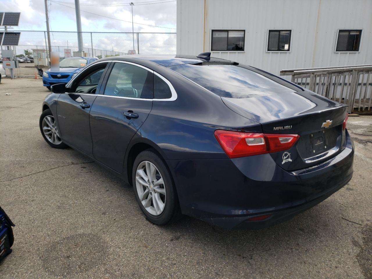 Photo 3 from auction – 2016 CHEVROLET MALIBU LT with VIN 1G1ZE5ST0GF188452