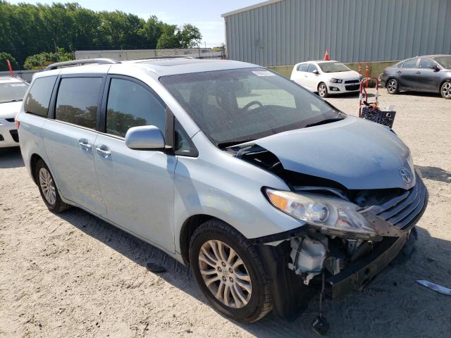 TOYOTA SIENNA XLE 2015 with VIN 5TDYK3DC1FS551806 - Photo from auction
