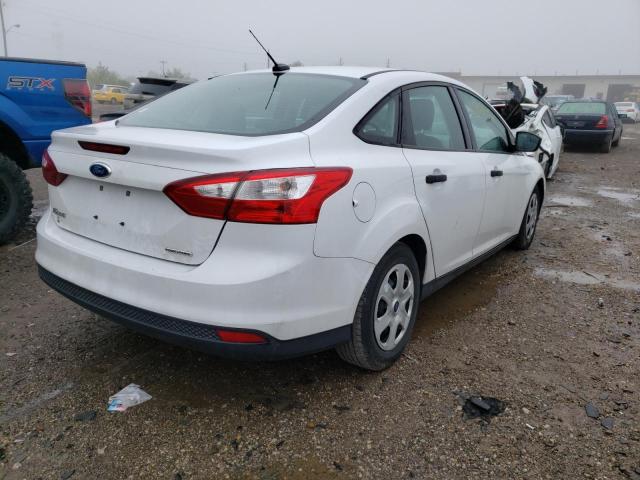 Zdjęcie 4 z aukcji – 2013 FORD FOCUS S z VIN 1FADP3E21DL135958