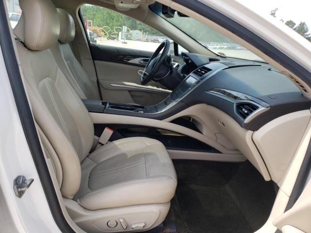 Photo 5 from auction – 2016 LINCOLN MKZ with VIN 3LN6L2GK3GR626250
