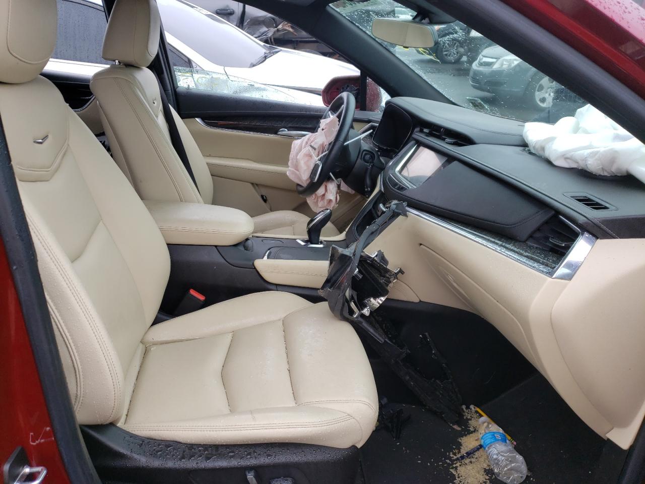 Photo 19 from auction – 2017 CADILLAC XT5 with VIN 1GYKNARS5HZ234320