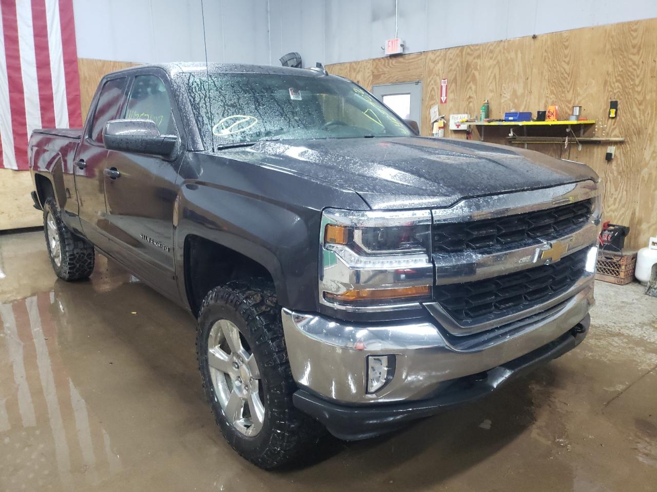 Photo 1 from auction – 2016 CHEVROLET SILVERADO with VIN 1GCVKRECXGZ248429