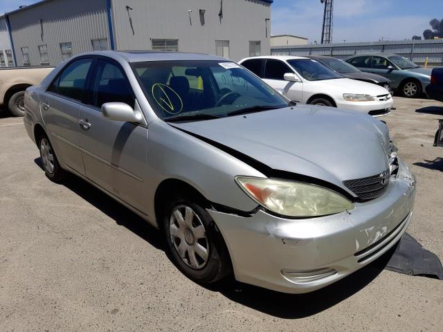 TOYOTA CAMRY LE 2004 with VIN 4T1BE32K94U854392 - Photo from auction