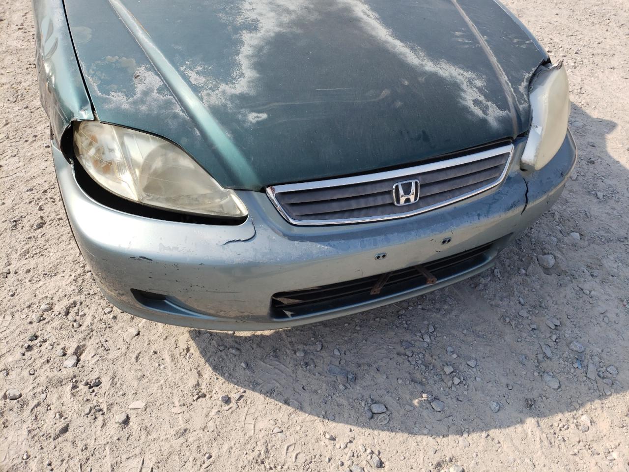 Photo 9 from auction – 2000 HONDA CIVIC BASE with VIN 2HGEJ6617YH567613