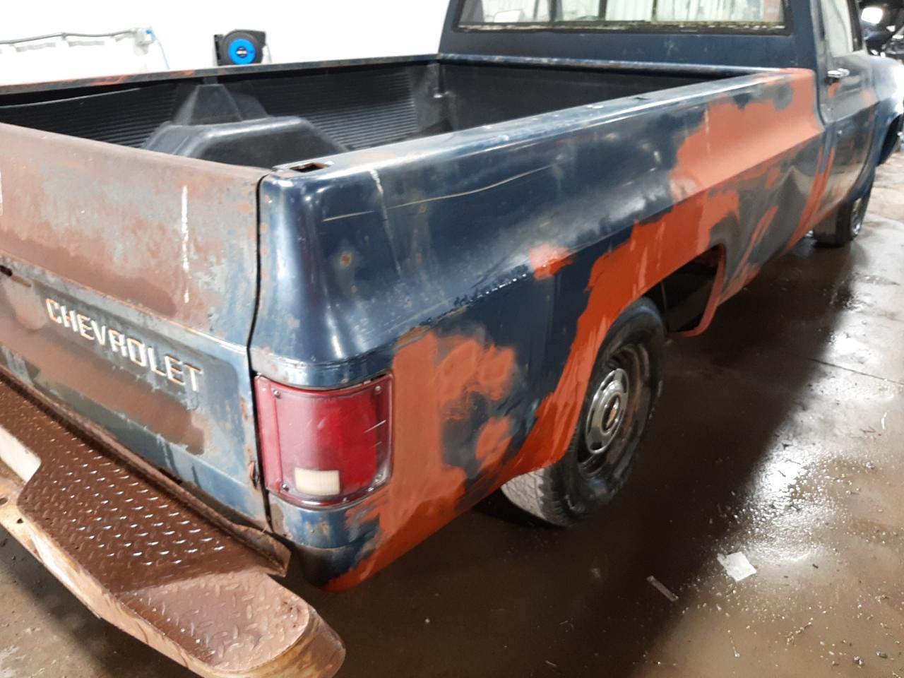 Photo 9 from auction – 1986 CHEVROLET C10 with VIN 2GCCC14N8G1219075