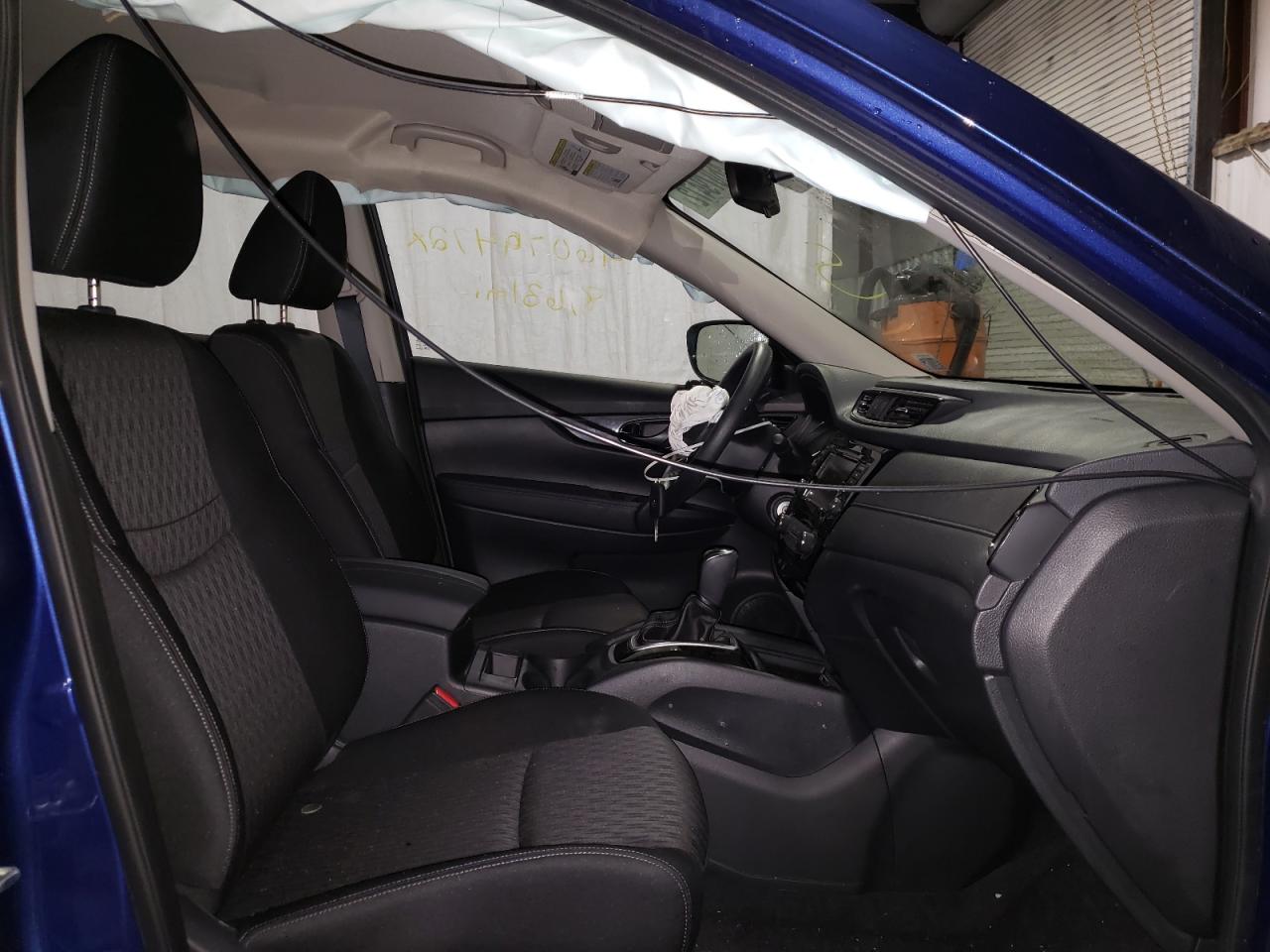 Photo 5 from auction – 2020 NISSAN ROGUE S with VIN KNMAT2MV1LP500693