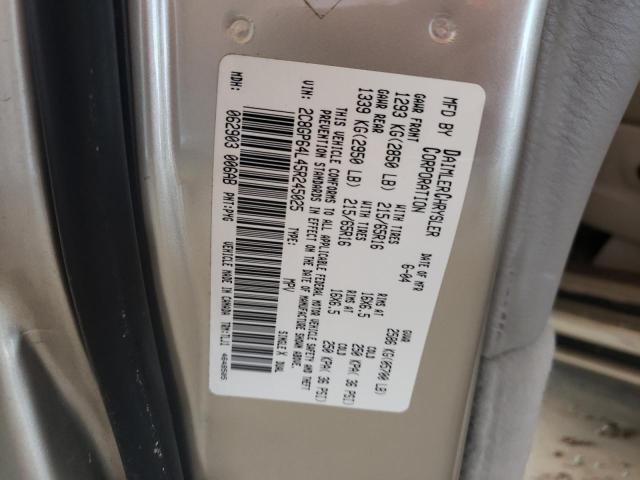 Photo 10 from auction – 2005 CHRYSLER TOWN & COU with VIN 2C8GP64L45R245025