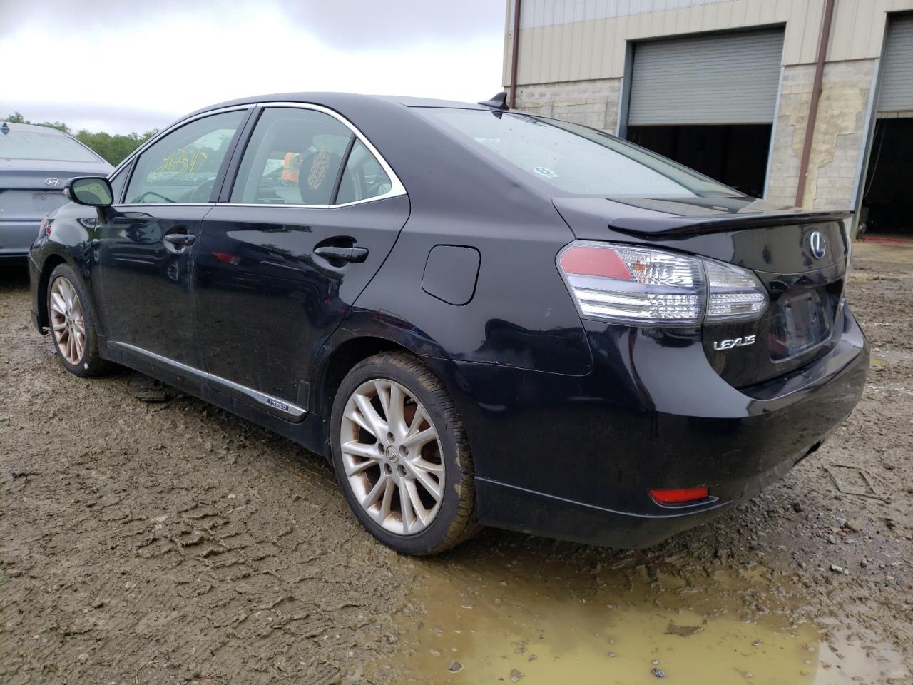 Photo 3 from auction – 2010 LEXUS HS 250H with VIN JTHBB1BA3A2037689