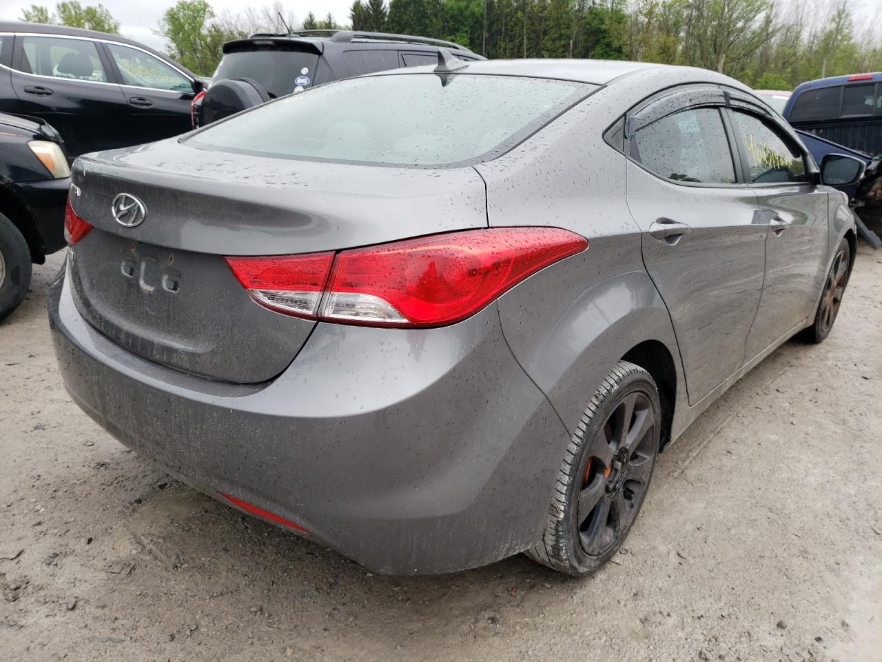 Photo 4 from auction – 2012 HYUNDAI ELANTRA GL with VIN 5NPDH4AEXCH089384