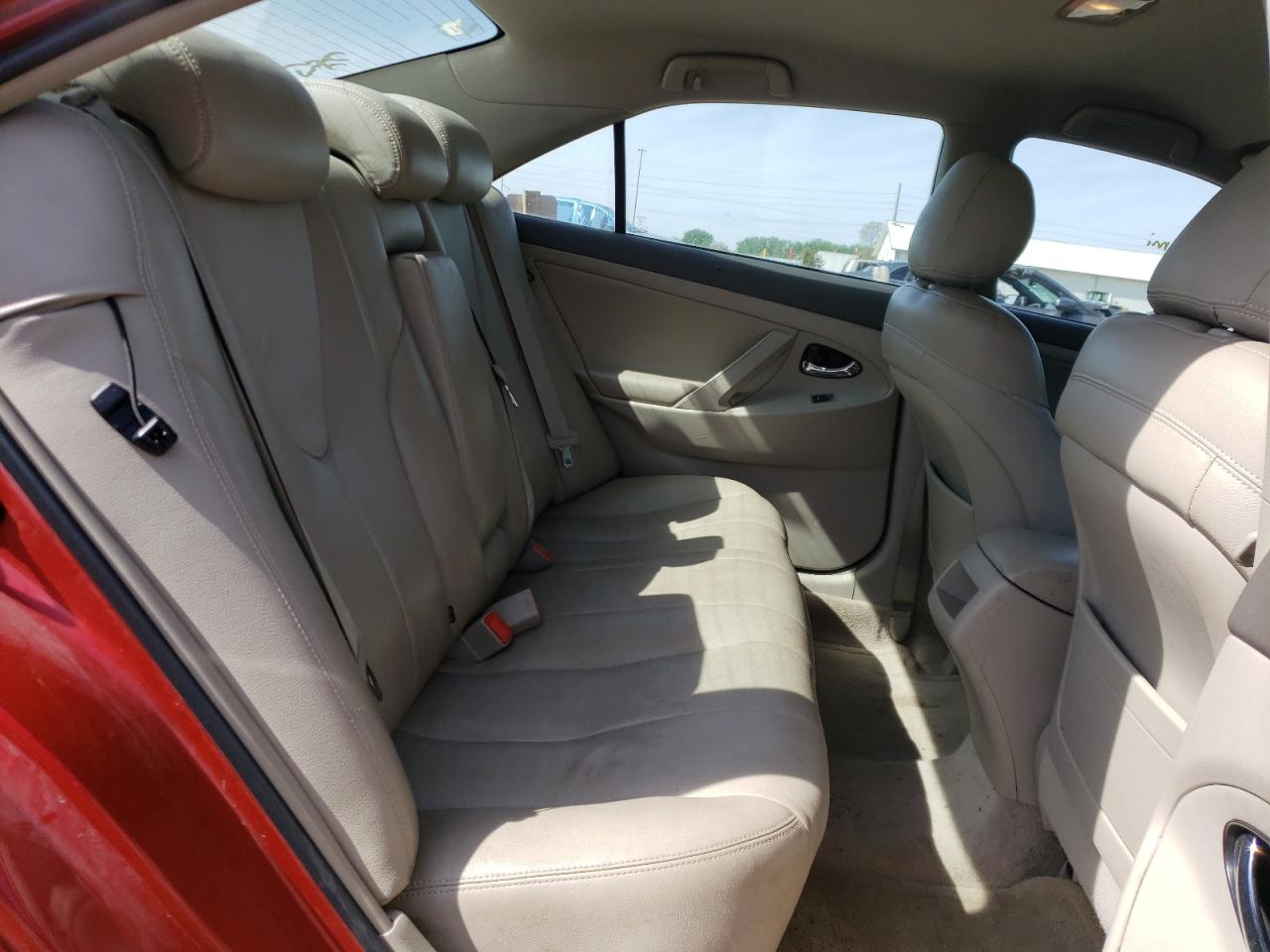 Photo 6 from auction – 2010 TOYOTA CAMRY BASE with VIN 4T1BF3EK5AU025730