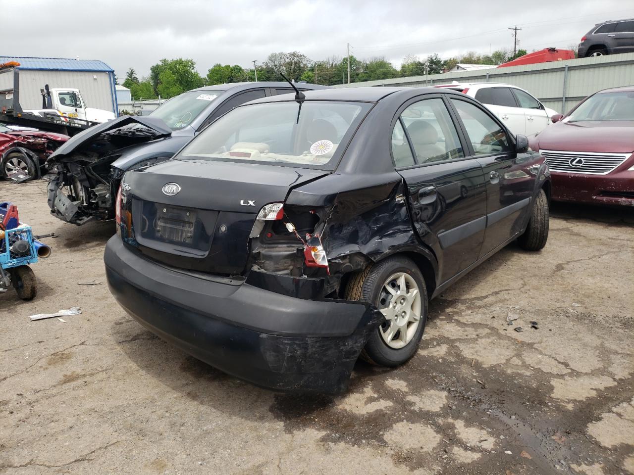Photo 4 from auction – 2006 KIA RIO with VIN KNADE123866112659