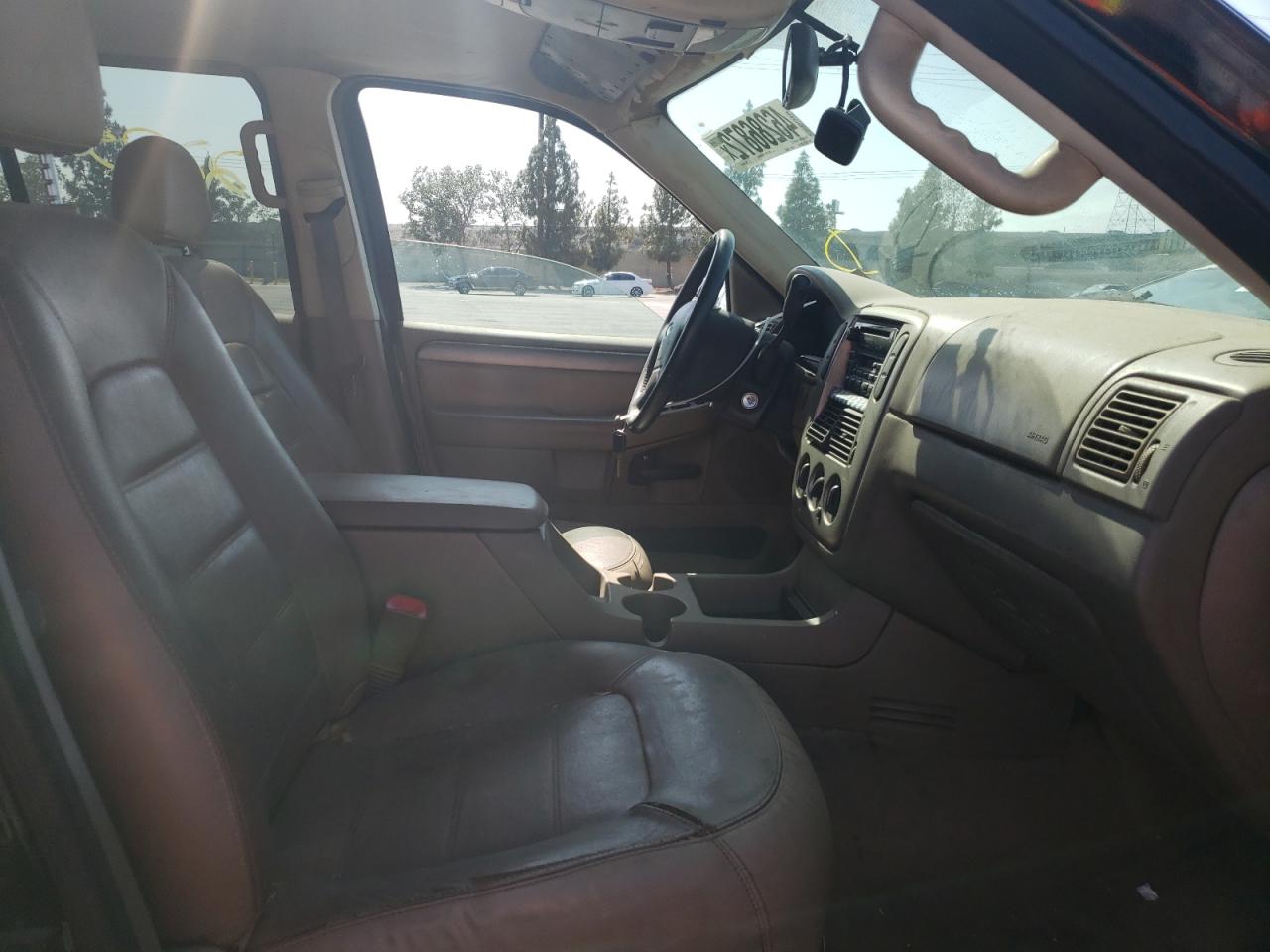 Photo 5 from auction – 2003 FORD EXPLORER X with VIN 1FMZU63K53ZB02479