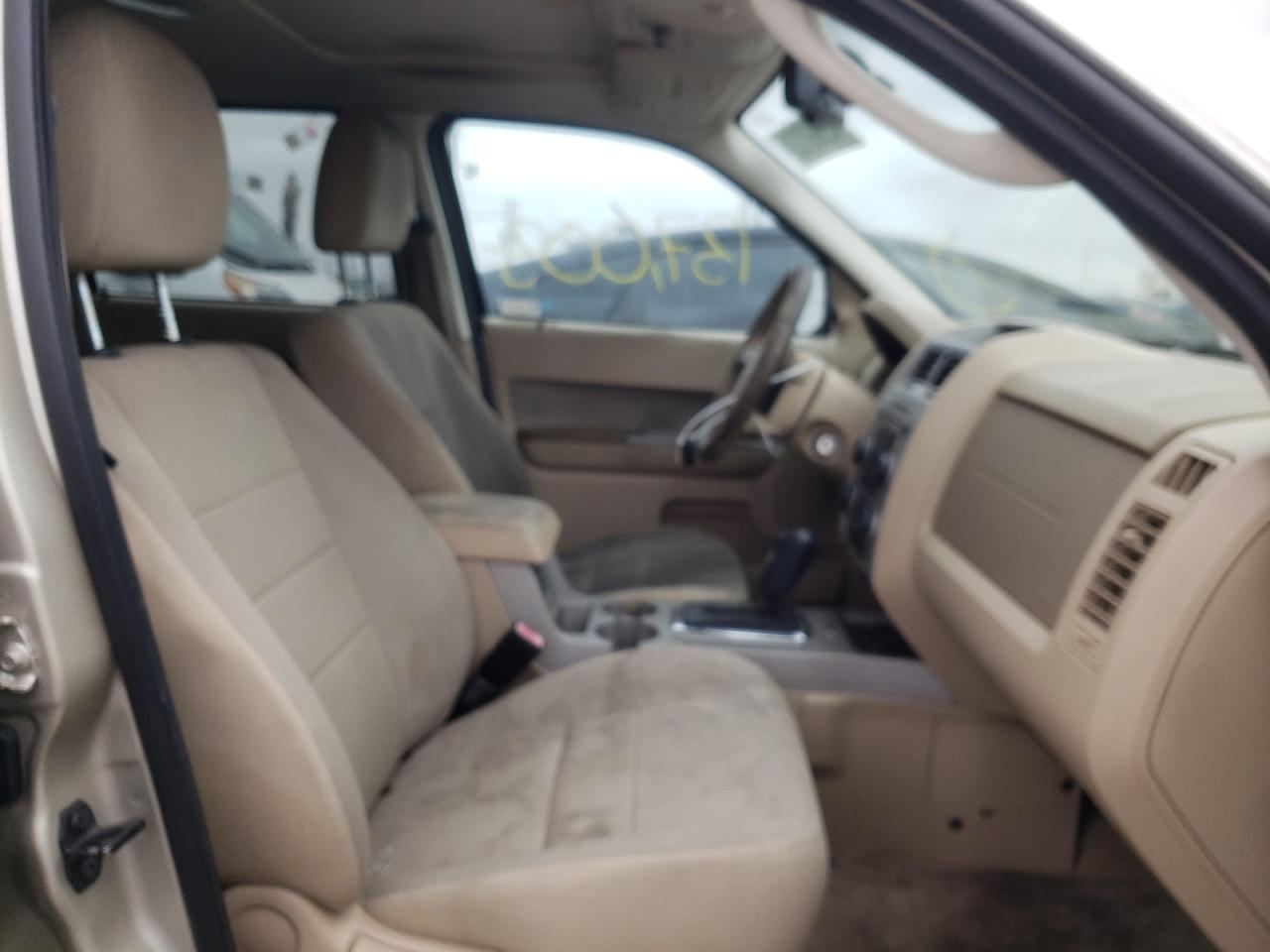 Photo 5 from auction – 2010 FORD ESCAPE XLT with VIN 1FMCU0D72AKD20060