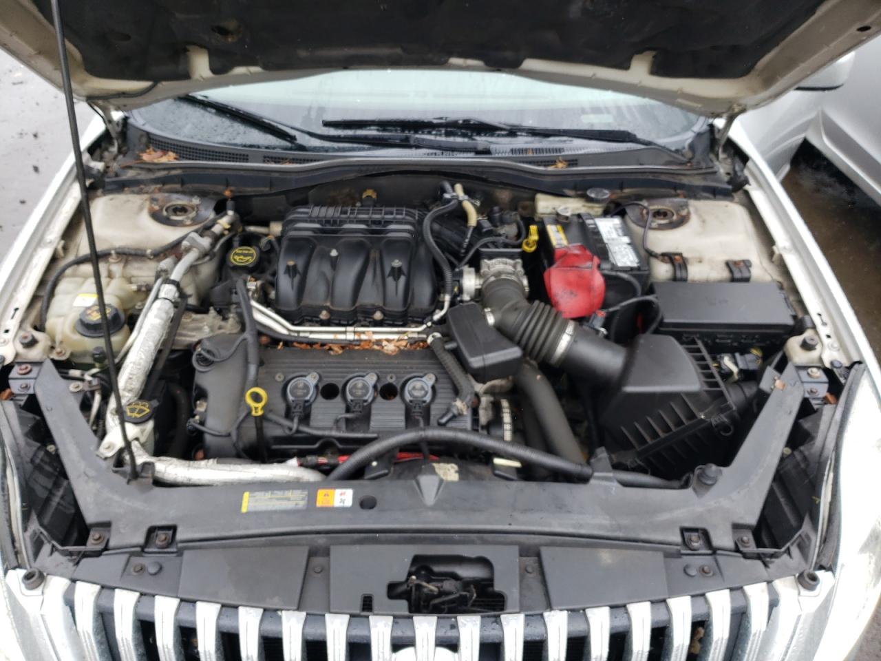 Photo 7 from auction – 2010 MERCURY MILAN PREM with VIN 3MEHM0JG5AR653054