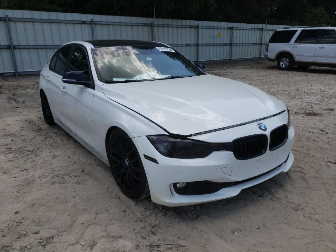 BMW 320 I 2013 with VIN WBA3B1C59DF462495 - Photo from auction