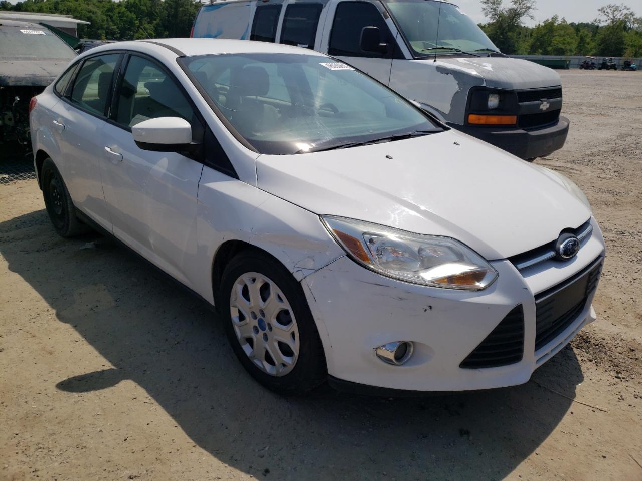 FORD FOCUS SE 2012 with VIN 1FAHP3F24CL407773 - Photo from auction