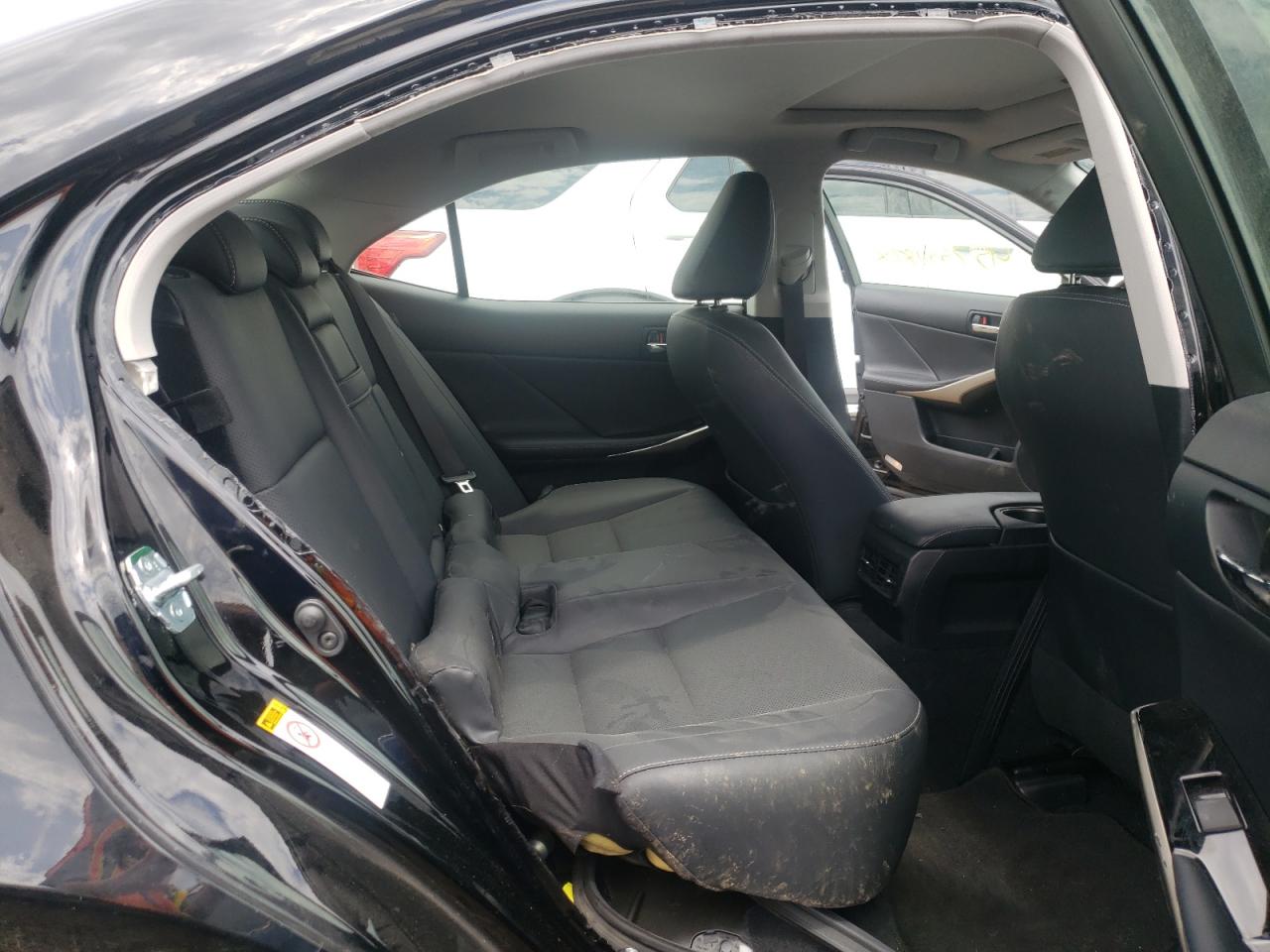 Photo 6 from auction – 2015 LEXUS IS 250 with VIN JTHCF1D24F5016354