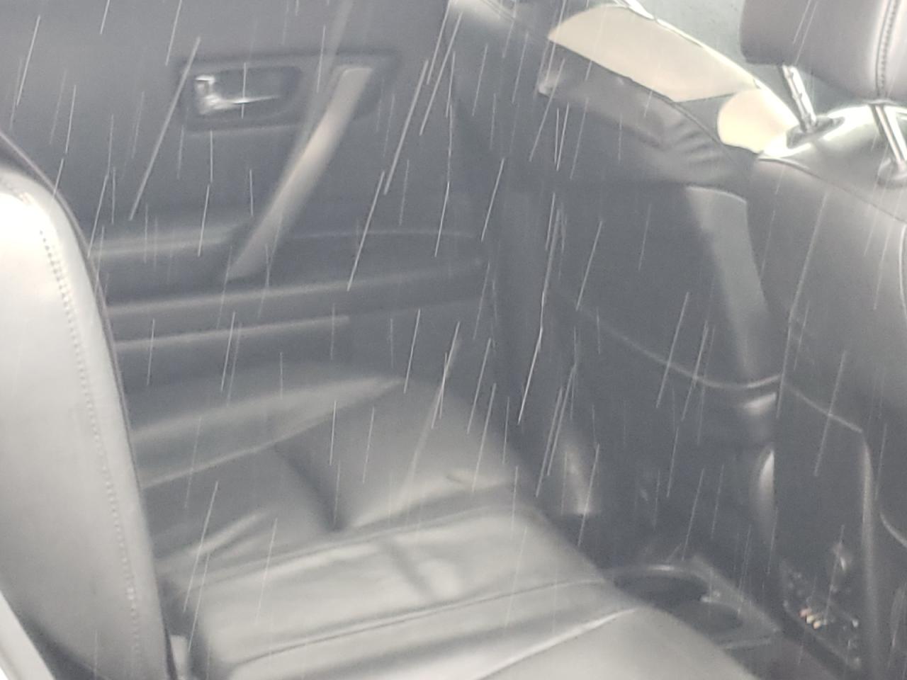 Photo 6 from auction – 2006 INFINITI FX35 with VIN JNRAS08WX6X202061