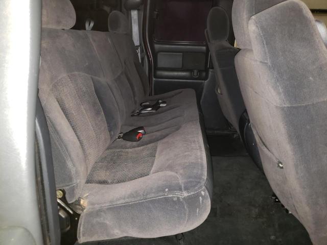 Photo 6 from auction – 2002 CHEVROLET SILVERADO with VIN 2GCEK19T021255080