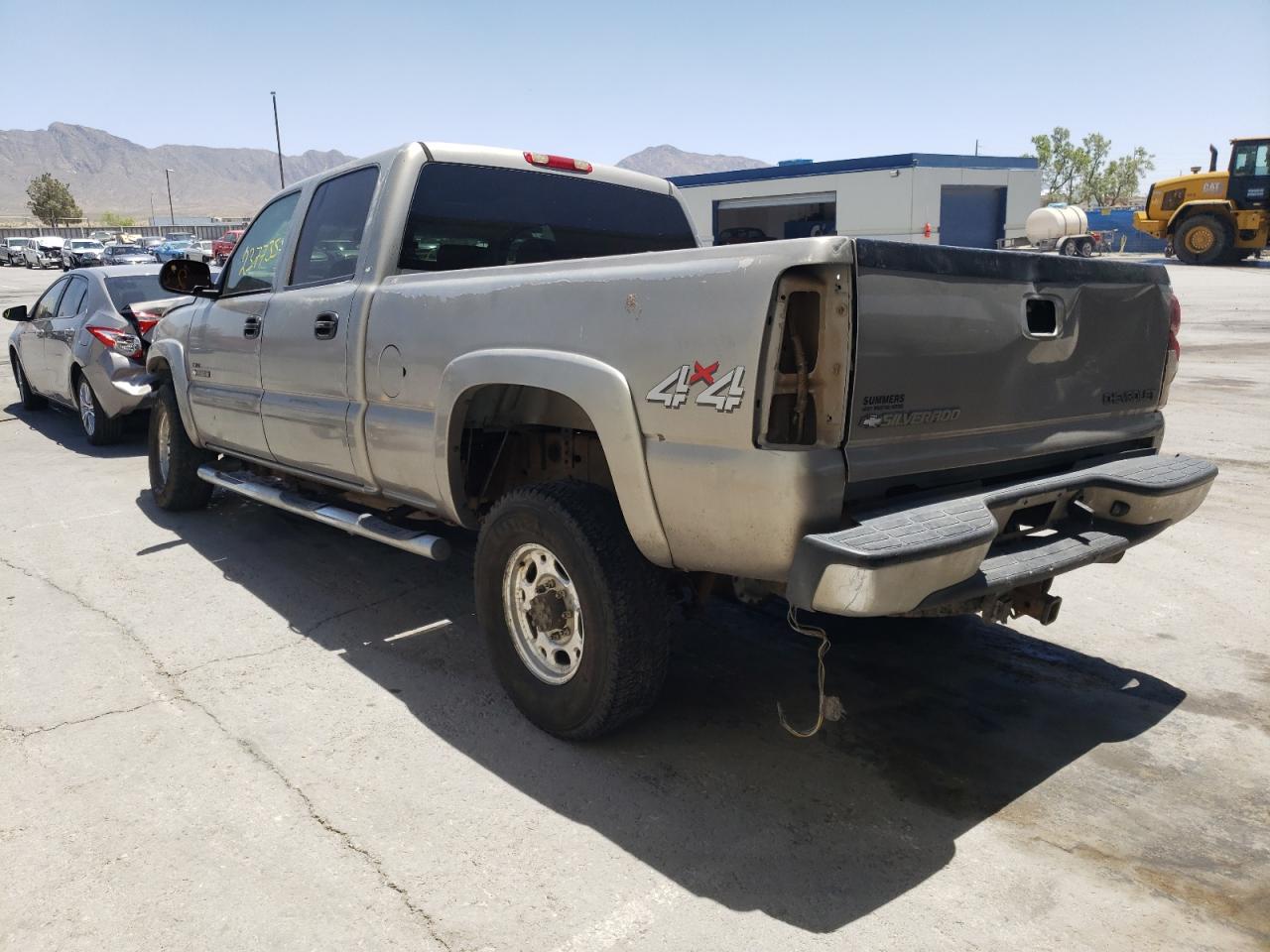 Photo 3 from auction – 2003 CHEVROLET SILVERADO with VIN 1GCHK23143F117501