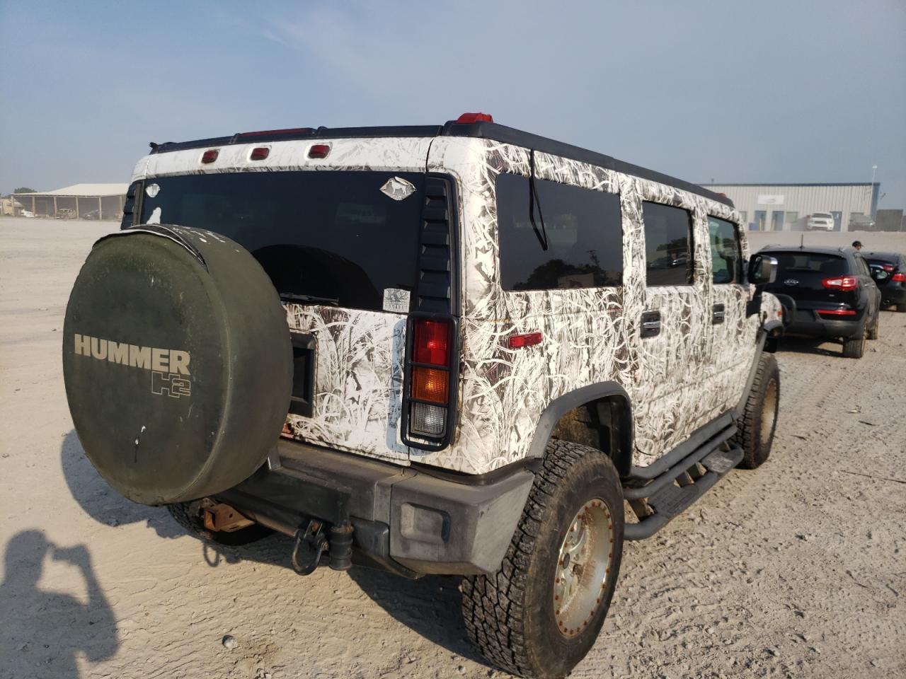 Photo 4 from auction – 2003 HUMMER H2 with VIN 5GRGN23U43H148800