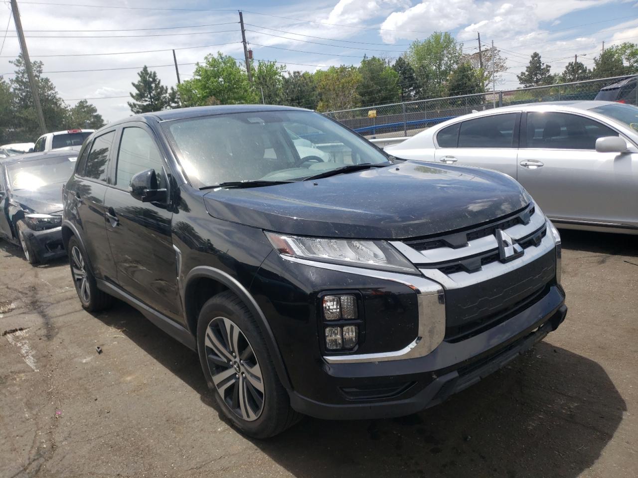 MITSUBISHI OUTLANDER 2020 with VIN JA4AP4AU1LU020323 - Photo from auction