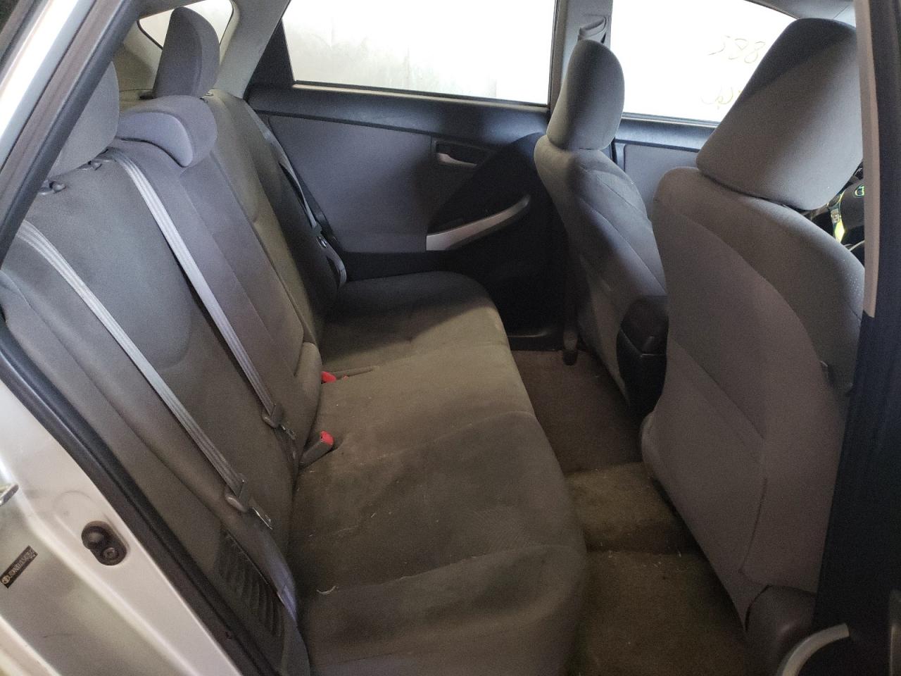 Photo 6 from auction – 2012 TOYOTA PRIUS with VIN JTDKN3DU3C5423512