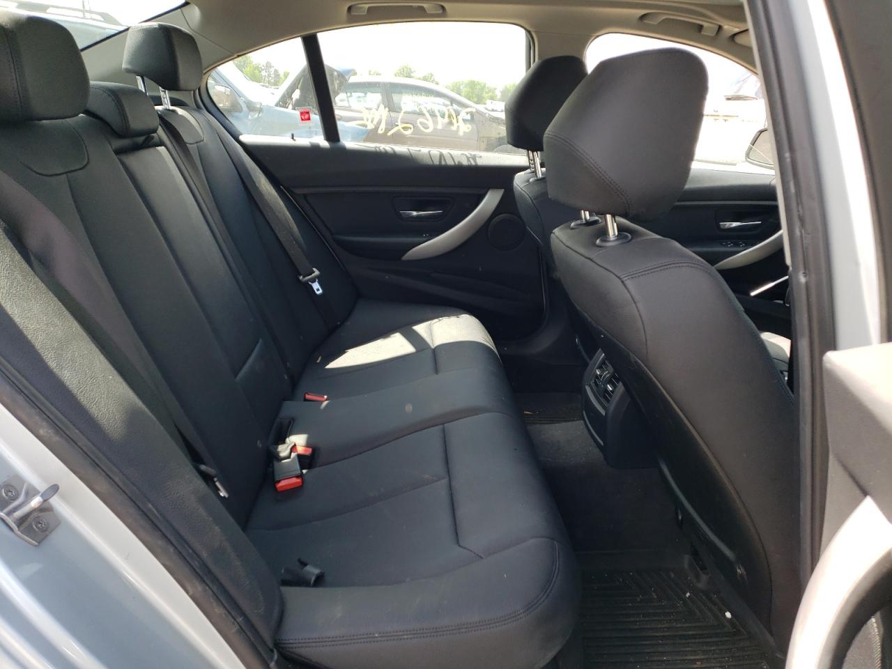 Photo 6 from auction – 2017 BMW 320 XI with VIN WBA8E5G37HNU45204