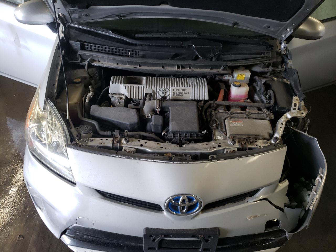Photo 7 from auction – 2012 TOYOTA PRIUS with VIN JTDKN3DU3C5423512