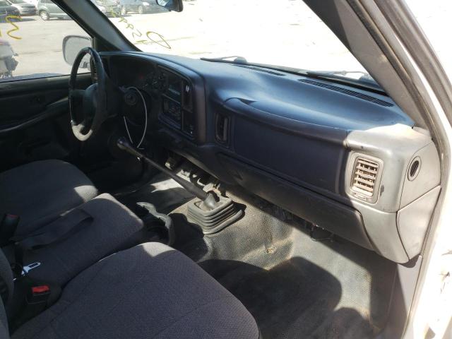 Photo 9 from auction – 2002 CHEVROLET SILVERADO with VIN 1GCEC14W12Z191315