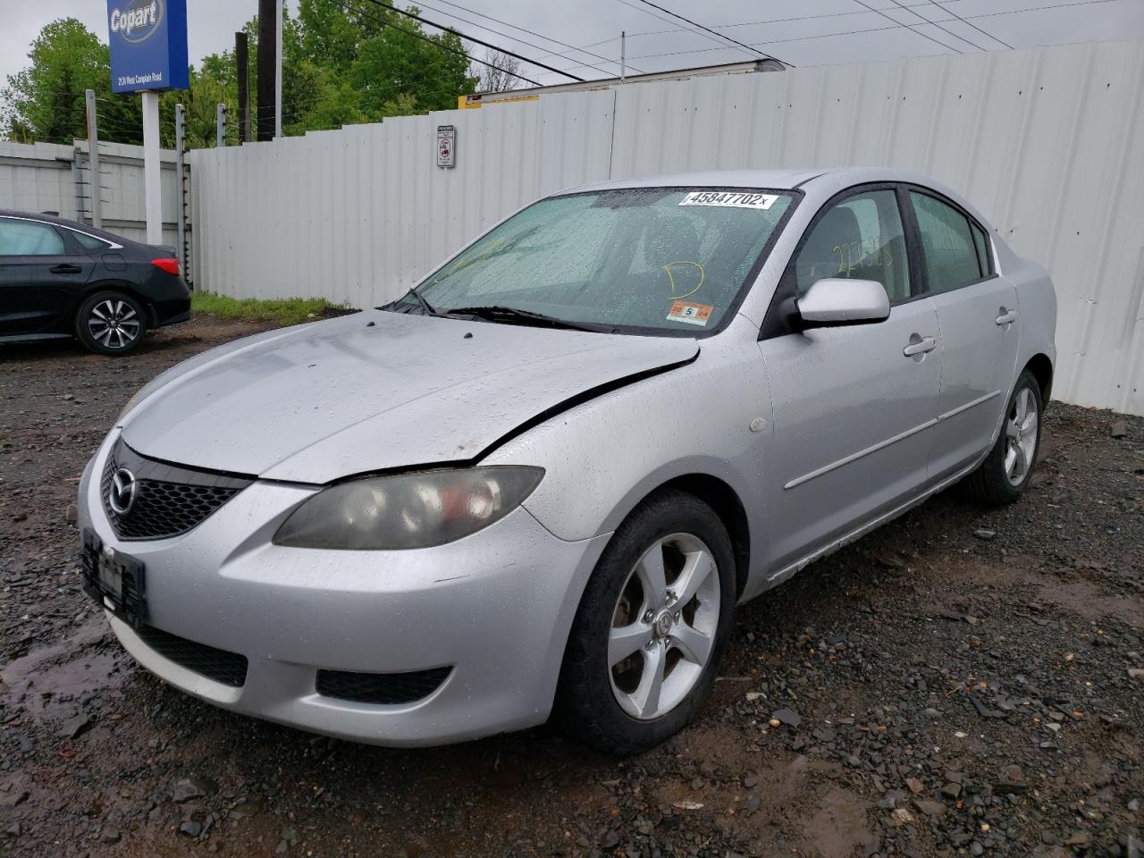 Photo 2 from auction – 2004 MAZDA MAZDA3 with VIN JM1BK12F241174906