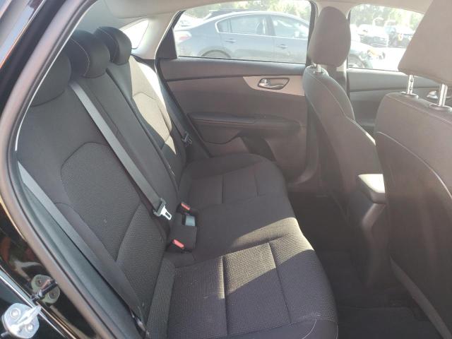 Photo 6 from auction – 2021 KIA FORTE FE with VIN 3KPF24AD3ME358686