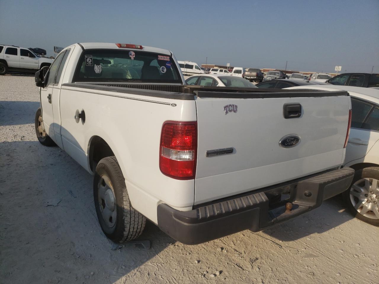 Photo 3 from auction – 2005 FORD F150 with VIN 1FTRF12295NB43338