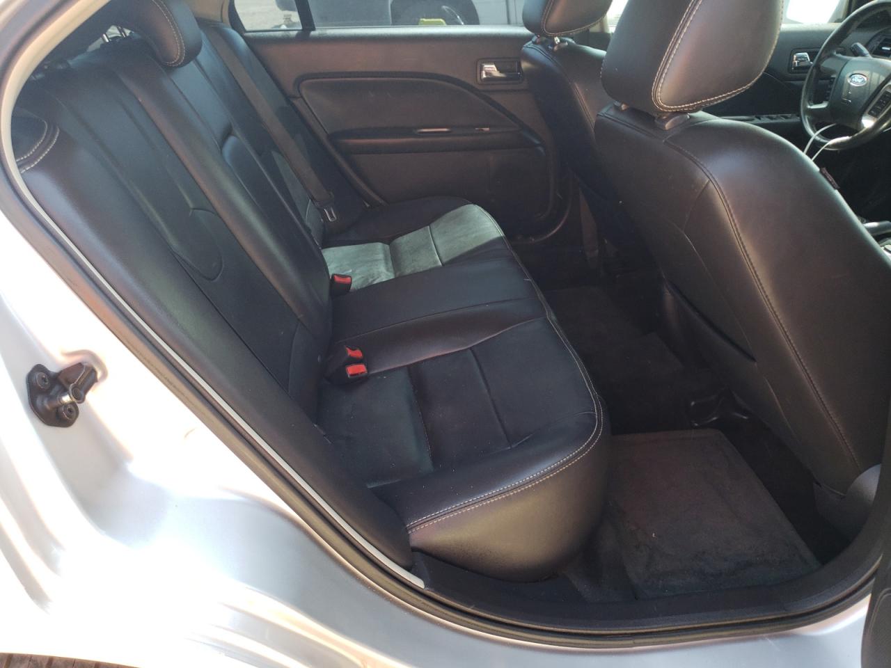 Photo 18 from auction – 2011 FORD FUSION SEL with VIN 3FAHP0JA3BR275909