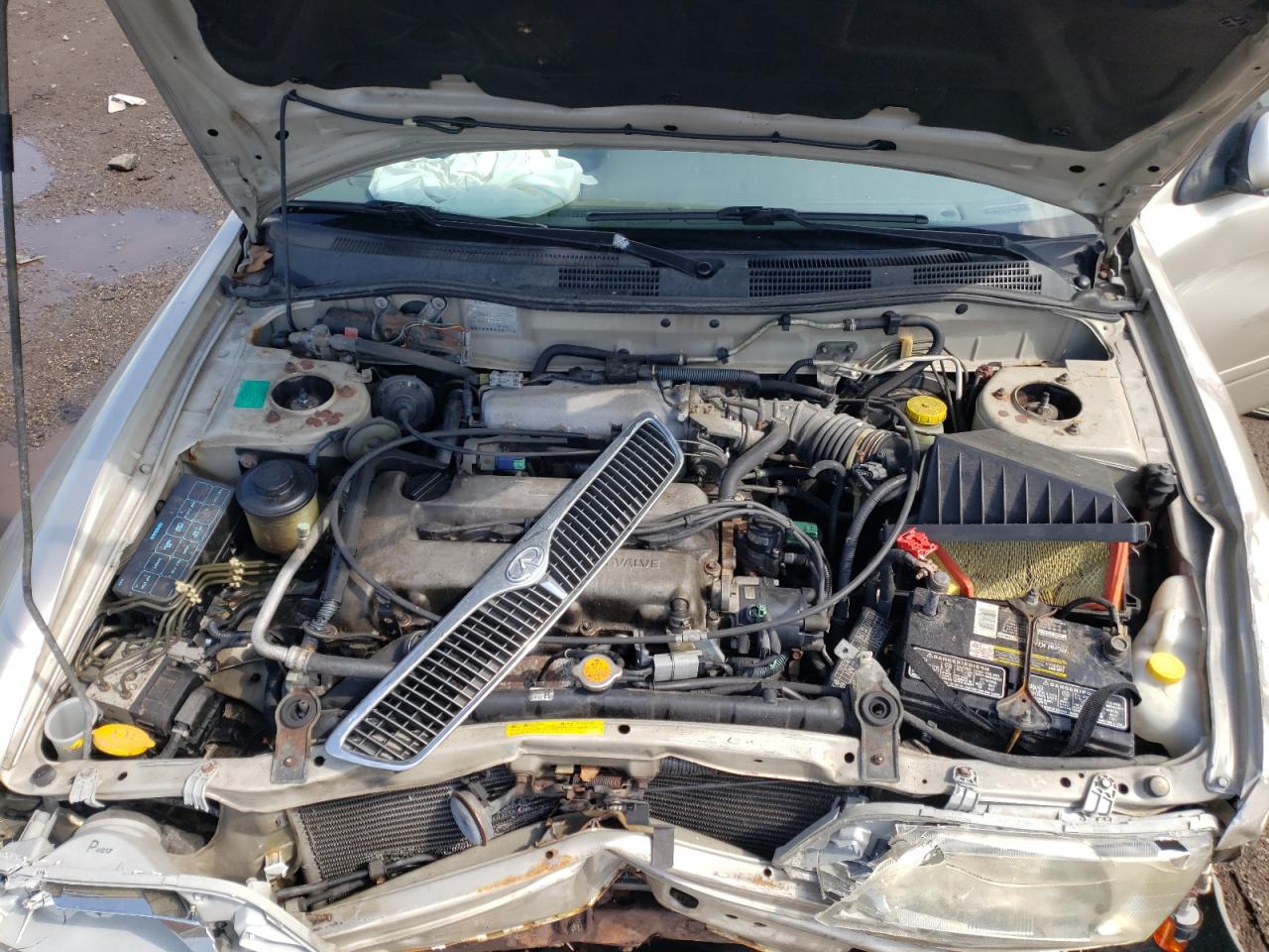 Photo 7 from auction – 2001 INFINITI G20 with VIN JNKCP11A41T400910