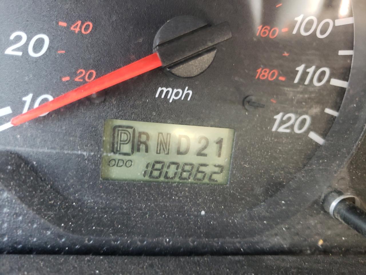 Photo 8 from auction – 2001 MAZDA TRIBUTE LX with VIN 4F2YU081X1KM26417