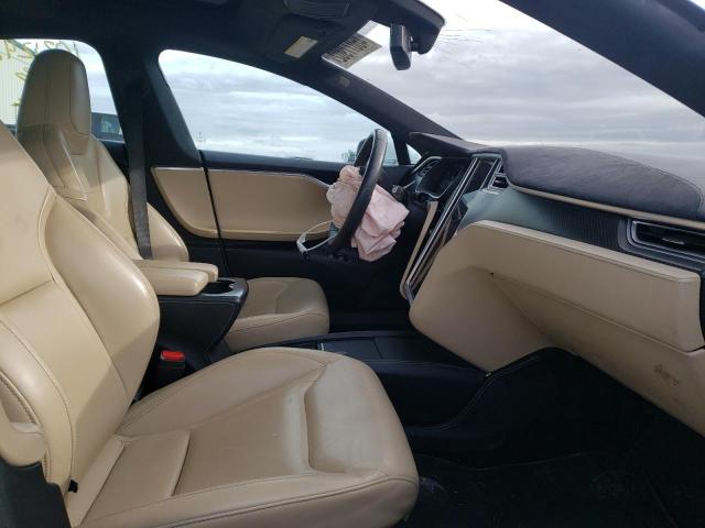 Photo 5 from auction – 2014 TESLA MODEL S with VIN 5YJSA1H27EFP65703