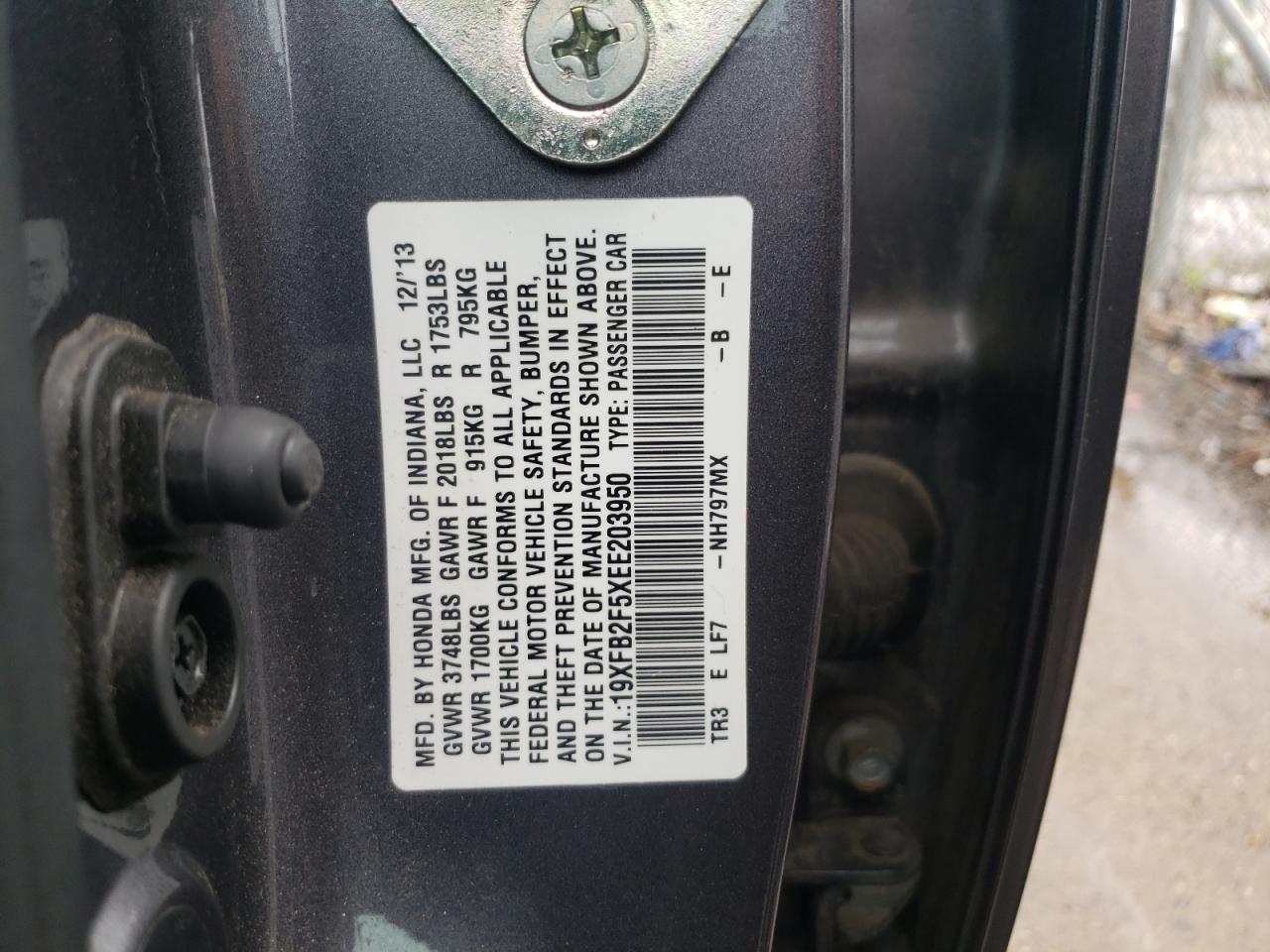 Photo 10 from auction – 2014 HONDA CIVIC LX with VIN 19XFB2F5XEE203950