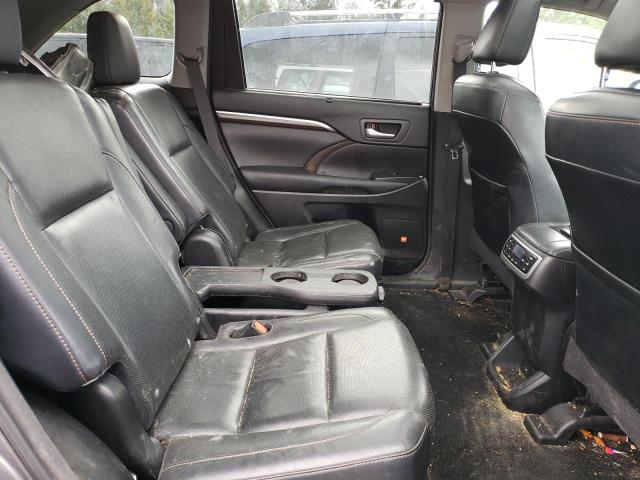 Photo 6 from auction – 2016 TOYOTA HIGHLANDER with VIN 5TDDKRFHXGS234151