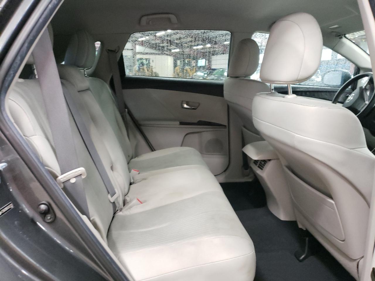Photo 6 from auction – 2012 TOYOTA VENZA LE with VIN 4T3BA3BBXCU031293