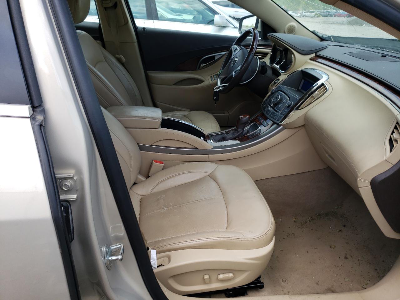 Photo 5 from auction – 2011 BUICK LACROSSE C with VIN 1G4GC5ED3BF314719