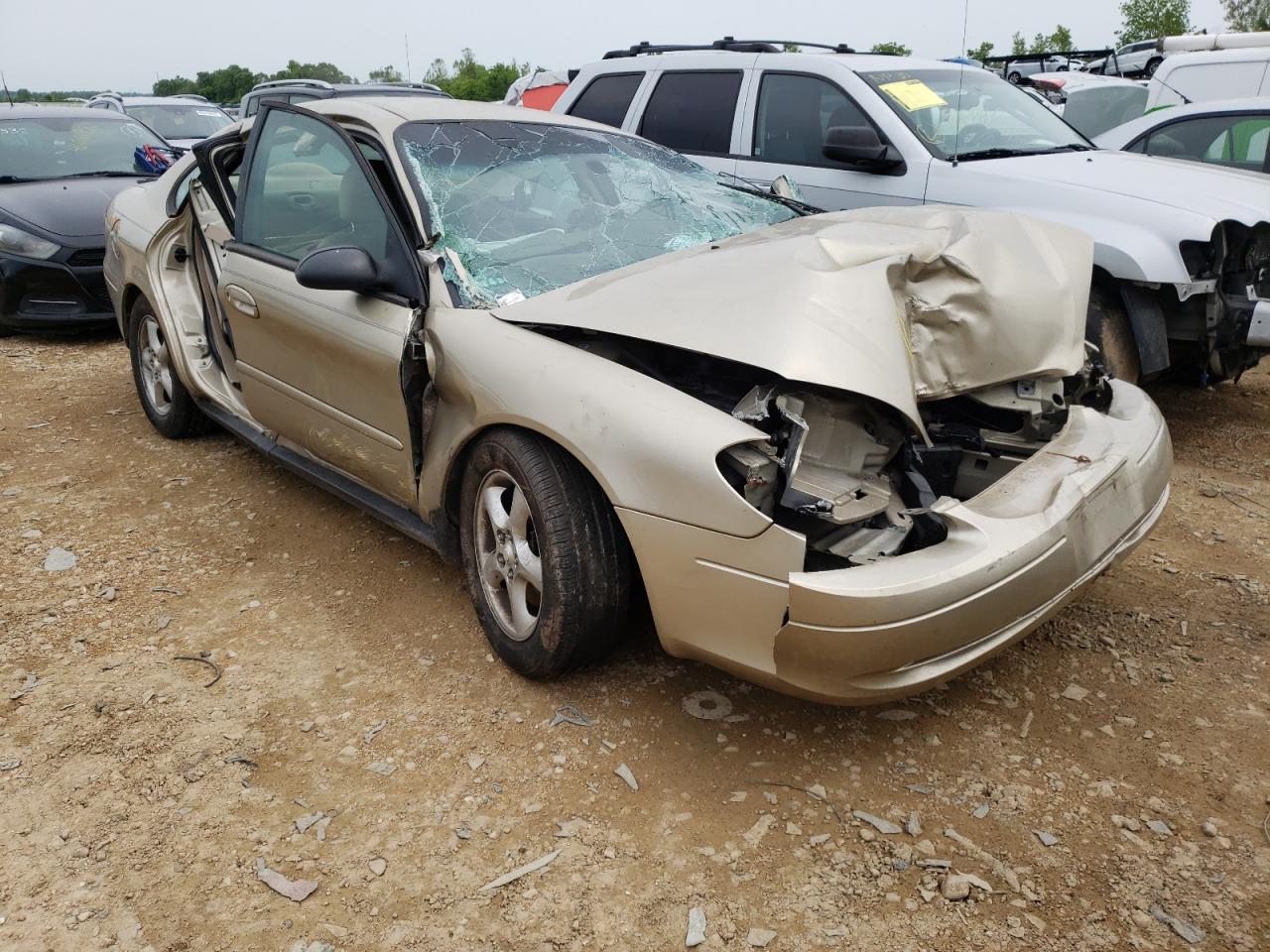 FORD TAURUS SE 2001 with VIN 1FAFP53271G248485 - Photo from auction