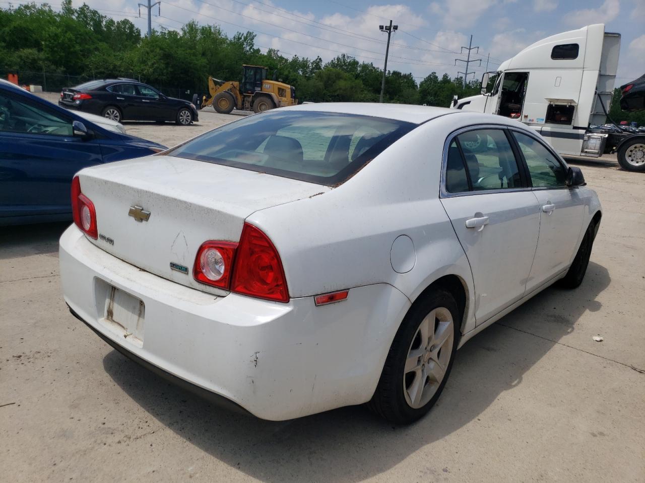 Photo 4 from auction – 2011 CHEVROLET MALIBU LS with VIN 1G1ZA5EU8BF348618