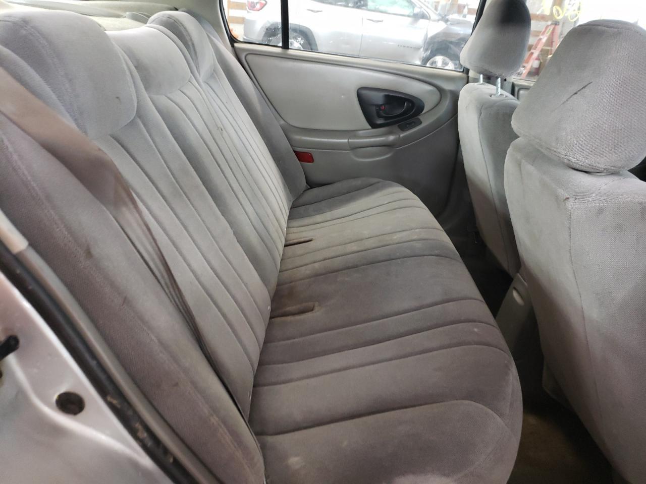 Photo 6 from auction – 2004 CHEVROLET CLASSIC with VIN 1G1ND52F54M573640