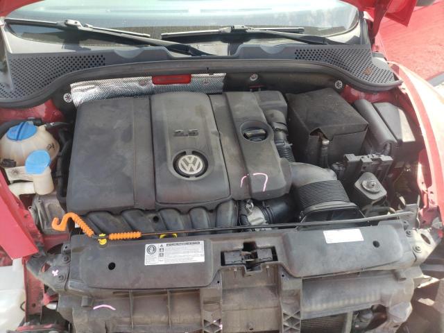VOLKSWAGEN BEETLE 2014 with VIN 3VWFP7AT4EM628085 - Photo from auction