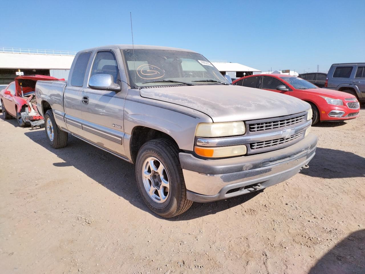 CHEVROLET SILVERADO 1999 with VIN 2GCEK19T8X1129007 - Photo from auction