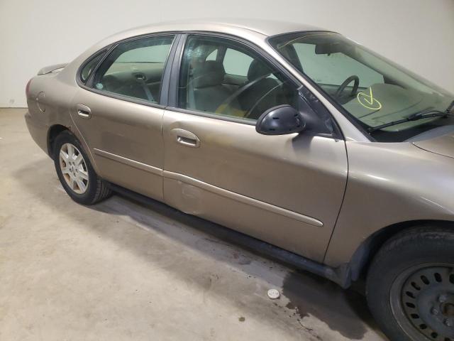 Photo 9 from auction – 2004 FORD TAURUS SE with VIN 1FAFP53254A192232