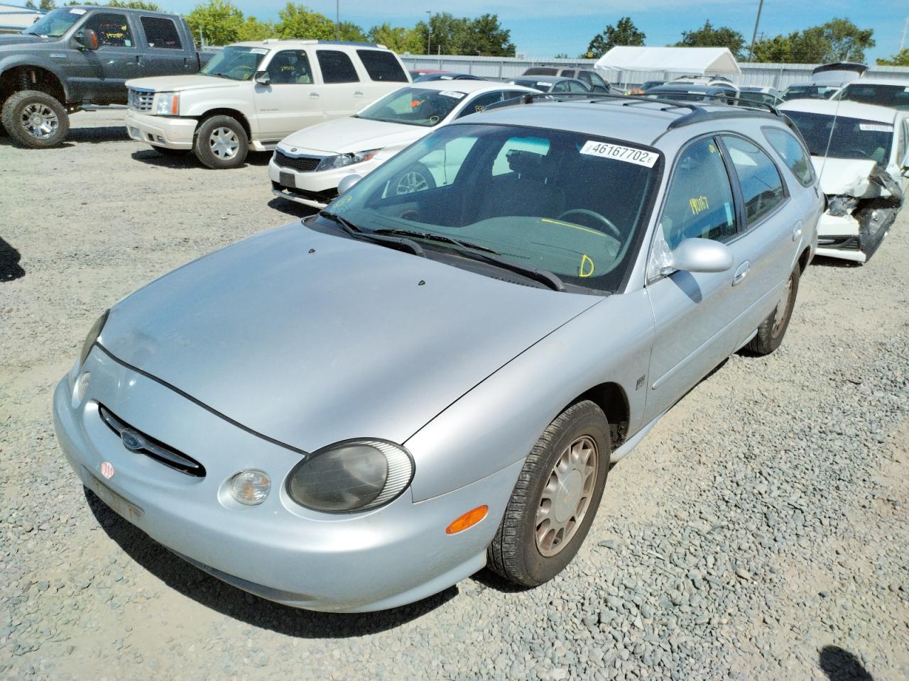 Photo 2 from auction – 1999 FORD TAURUS SE with VIN 1FAFP58S7XA297447