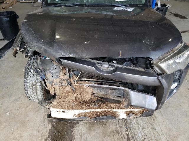 Photo 7 from auction – 2019 TOYOTA 4RUNNER SR with VIN JTEBU5JR5K5720855