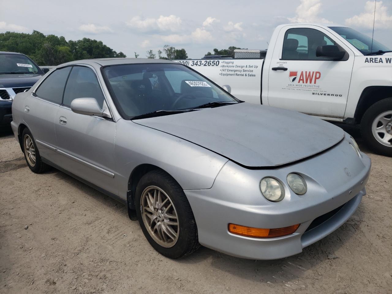 ACURA INTEGRA LS 2000 with VIN JH4DB7659YS001329 - Photo from auction